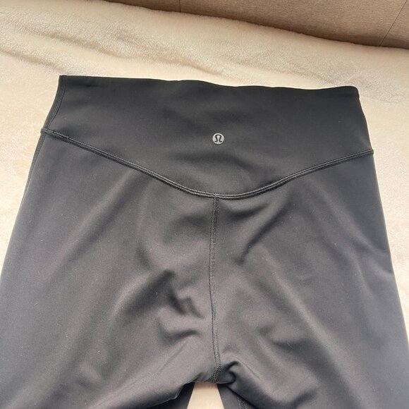 Lululemon Wunder Under SmoothCover High-Rise Flared Pant - Picture 4 of 8